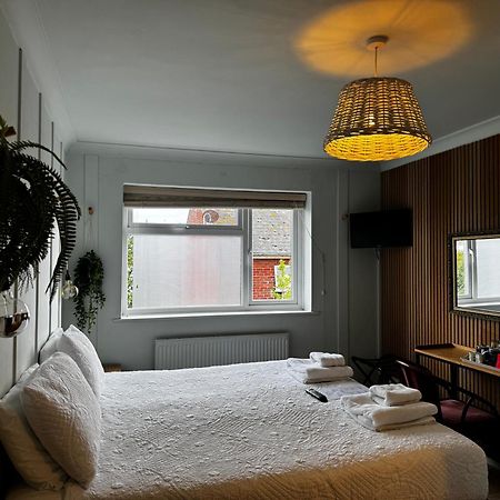サンダウン The Townhouse 101 Bed & Breakfast エクステリア 写真