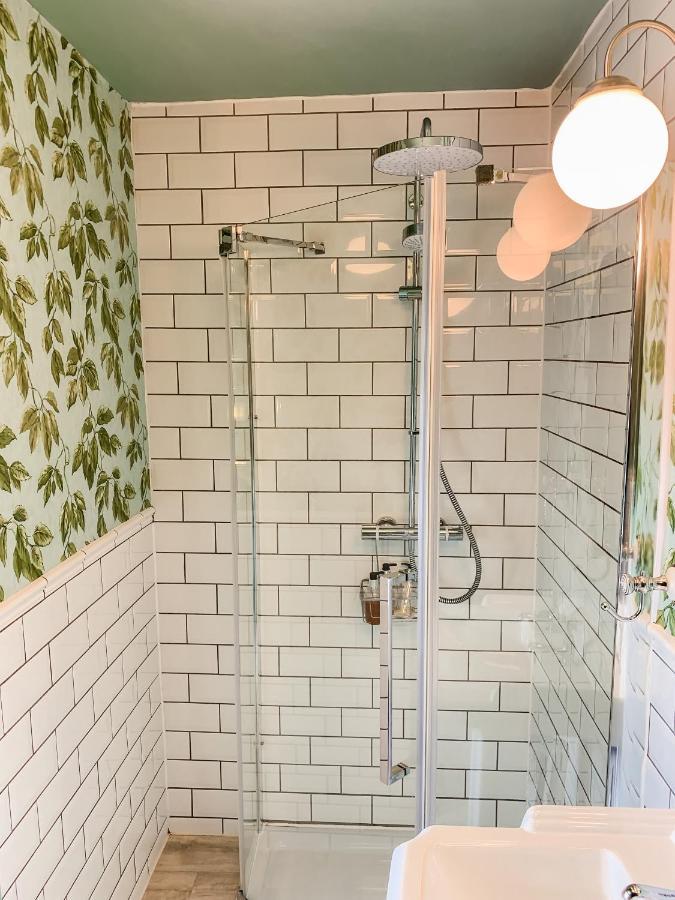 サンダウン The Townhouse 101 Bed & Breakfast エクステリア 写真