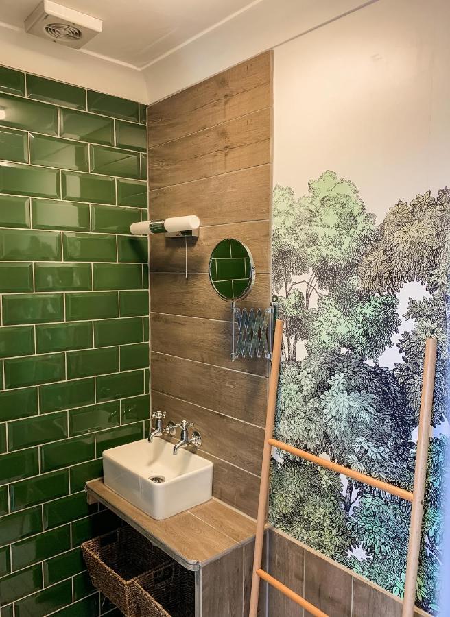 サンダウン The Townhouse 101 Bed & Breakfast エクステリア 写真