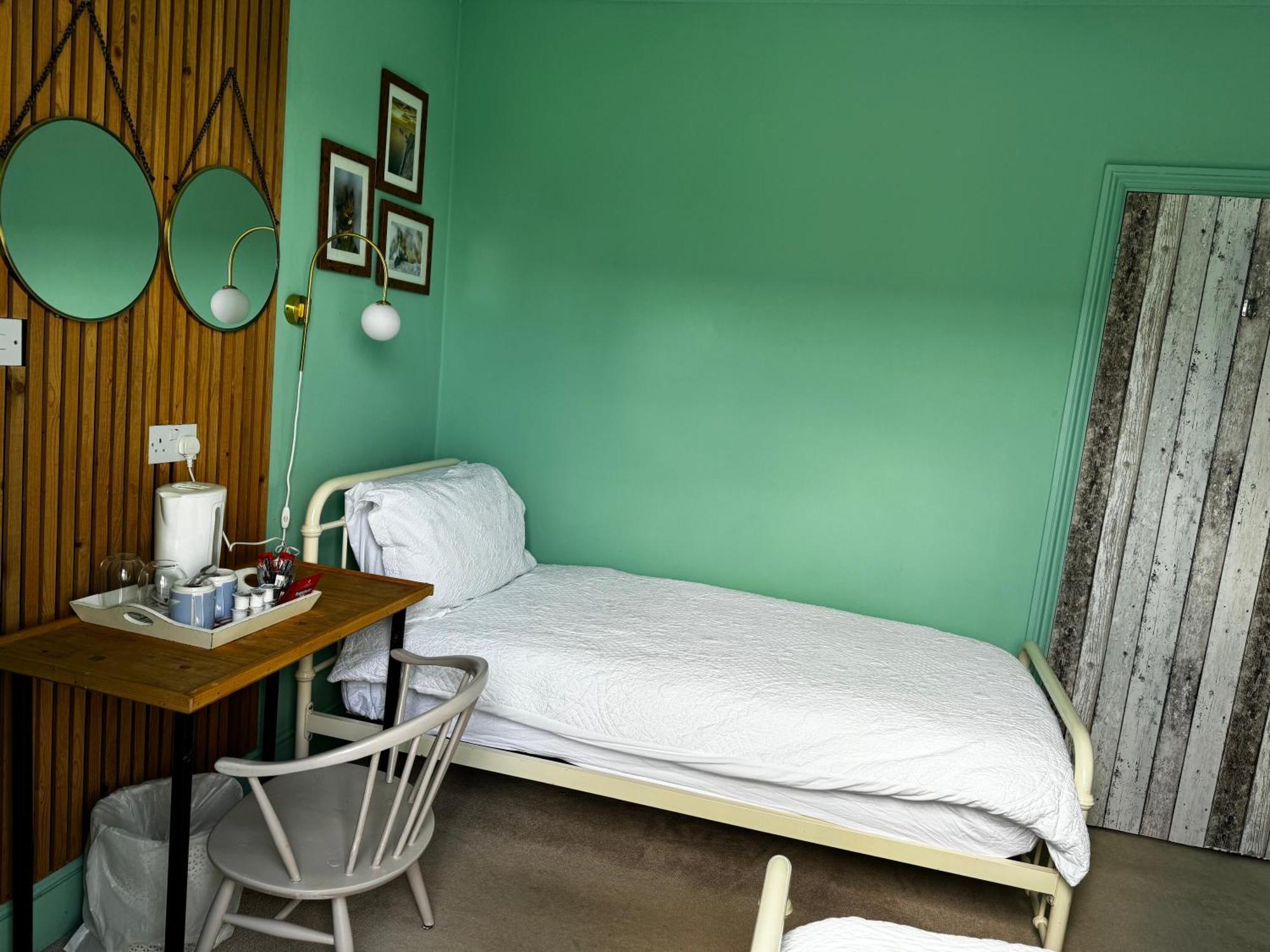 サンダウン The Townhouse 101 Bed & Breakfast エクステリア 写真