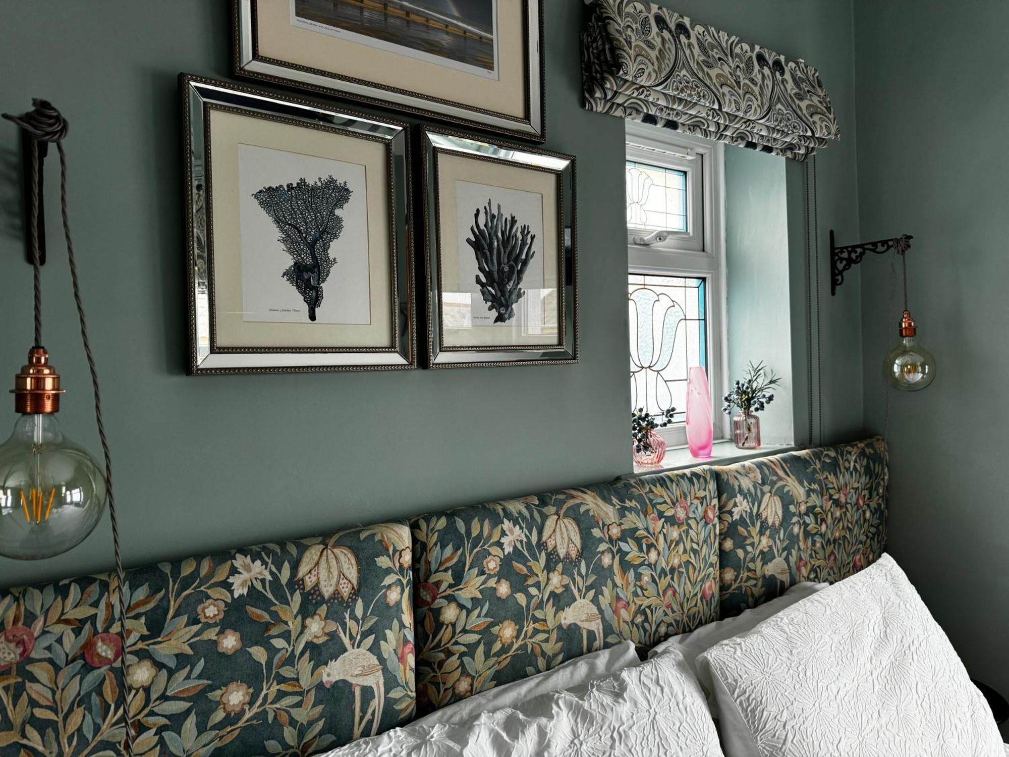 サンダウン The Townhouse 101 Bed & Breakfast エクステリア 写真