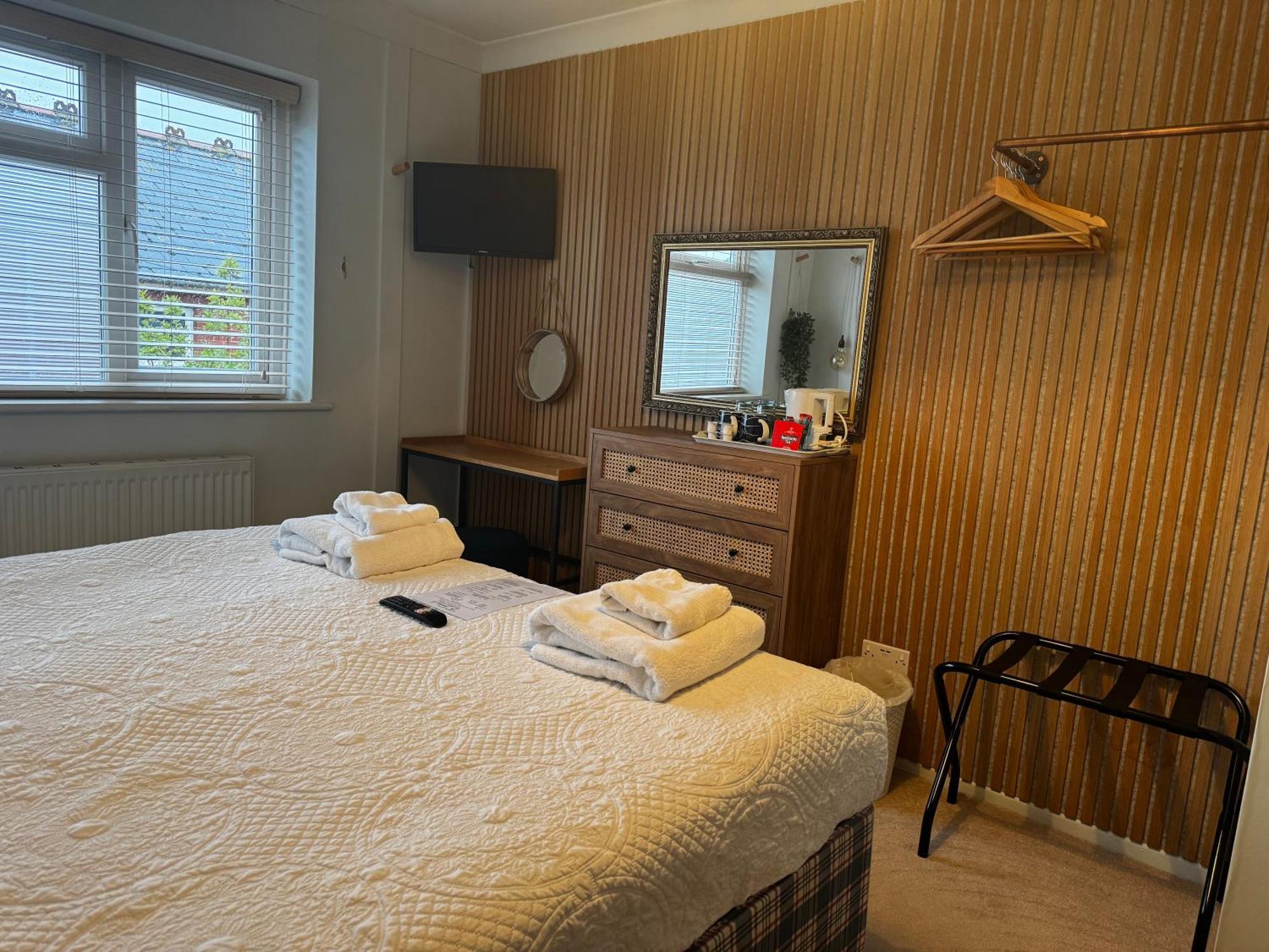サンダウン The Townhouse 101 Bed & Breakfast エクステリア 写真