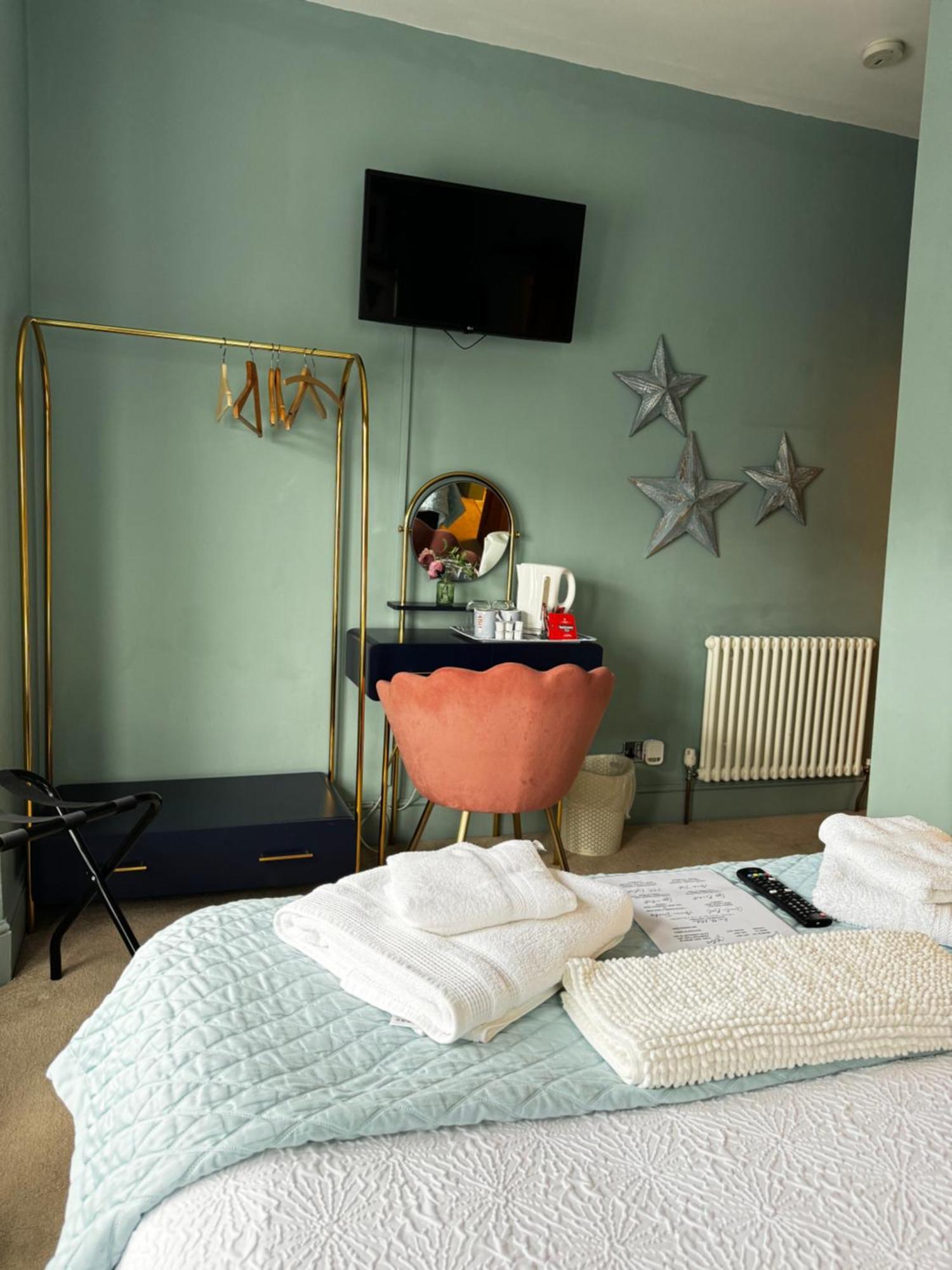 サンダウン The Townhouse 101 Bed & Breakfast エクステリア 写真